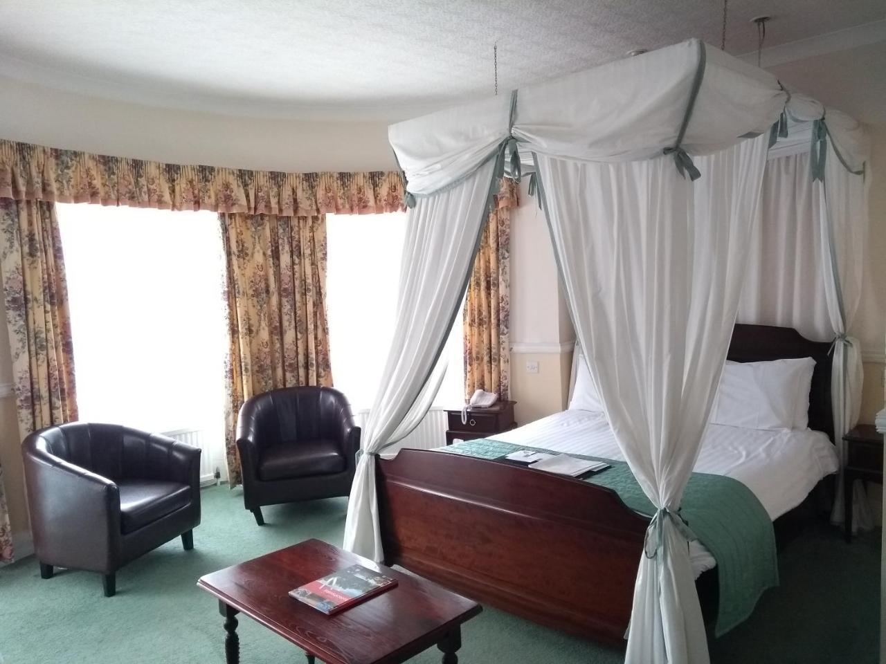 Lord Hill Hotel & Restaurant Шрусбери Экстерьер фото